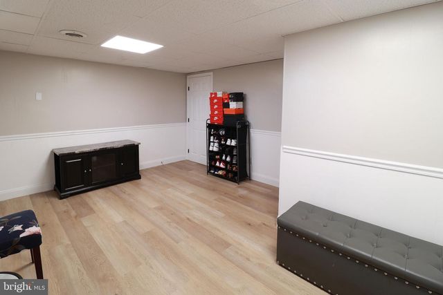 690 CARBON AVE, Harrisburg, PA 17111