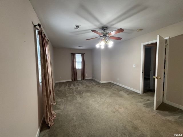 1905 CALHOUN Avenue, Springfield, IL 62702