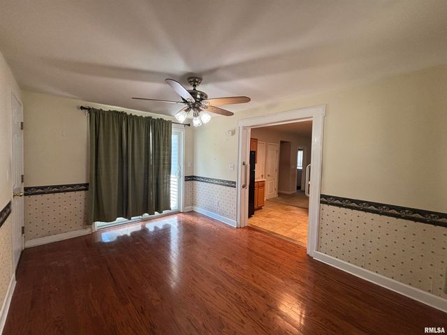 1905 CALHOUN Avenue, Springfield, IL 62702