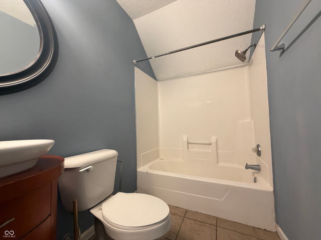1839 Unit B N Talbott Street, Indianapolis, IN 46202