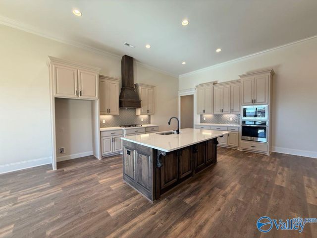 26432 Old Town Drive, Athens, AL 35613