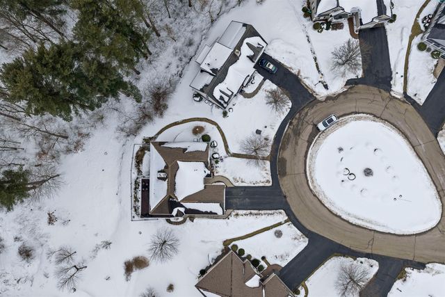 17 Canterbury Court, Salem, NH 03079