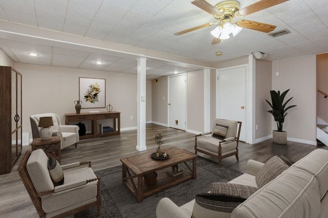 5 Tsienneto Rd Unit 92, Derry, NH 03038