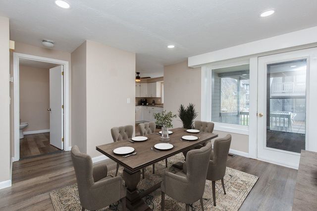5 Tsienneto Rd Unit 92, Derry, NH 03038