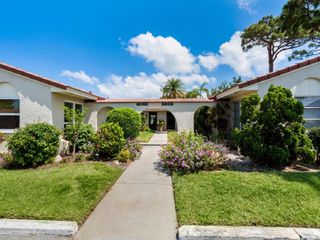 2153 PUEBLO CIRCLE V14, Sarasota, FL 34231