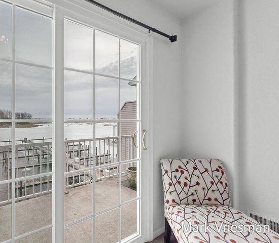 2411 Lake Avenue 36, Muskegon, MI 49445