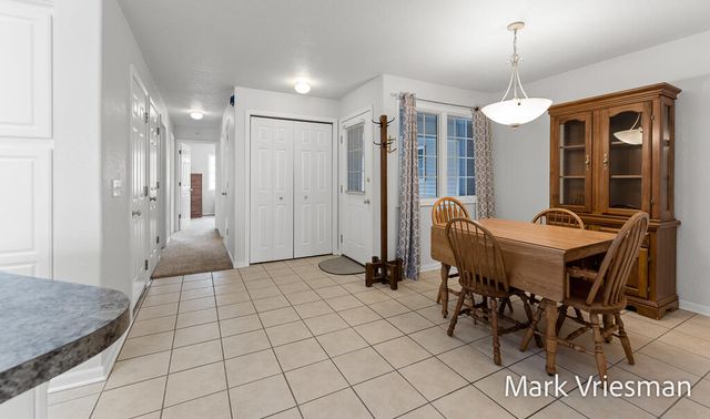 2411 Lake Avenue 36, Muskegon, MI 49445