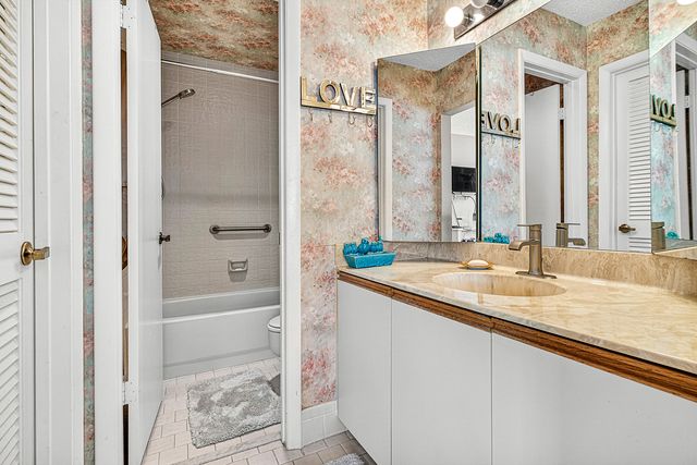 1405 S Federal Highway 104, Delray Beach, FL 33483