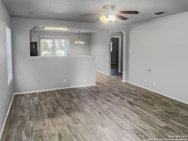 25311 Longbranch Run, San Antonio, TX 78261