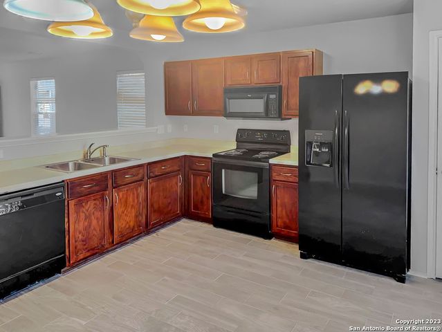25311 Longbranch Run, San Antonio, TX 78261