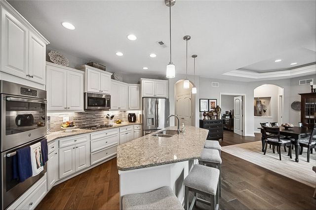3813 NW Linwood Lane, Ankeny, IA 50023