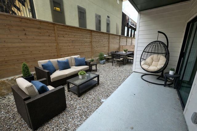 4802 S Congress Ave 118, Austin, TX 78745