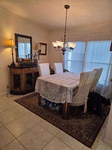5650 Hemingway Court 9, Fort Pierce, FL 34982