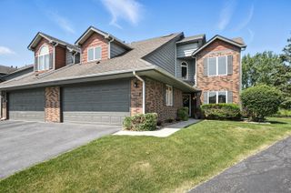 1748 Wedgewood Court, Crown Point, IN 46307