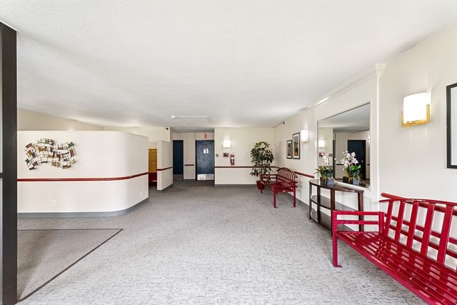 10 Williams Street 20, Watertown, MA 02472