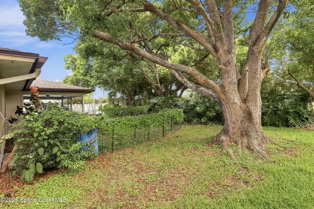 1825 Brookside Street NE, Palm Bay, FL 32907