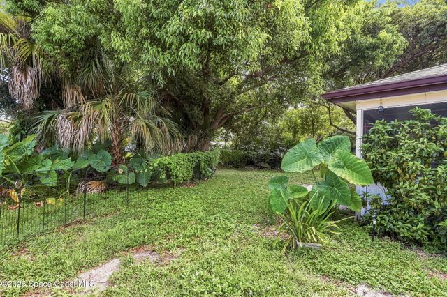 1825 Brookside Street NE, Palm Bay, FL 32907