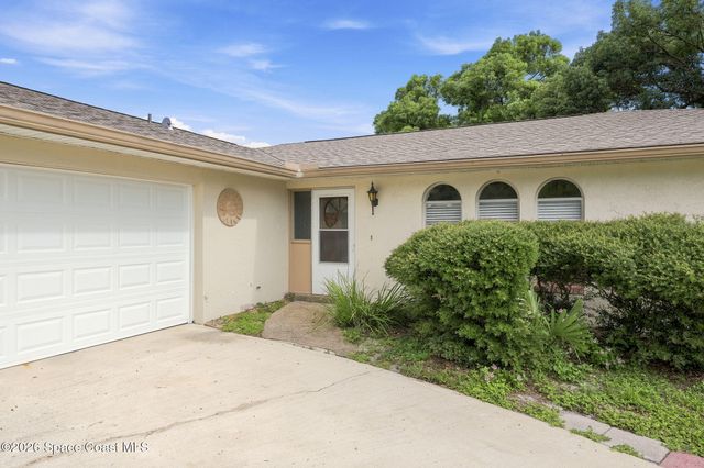 1825 Brookside Street NE, Palm Bay, FL 32907