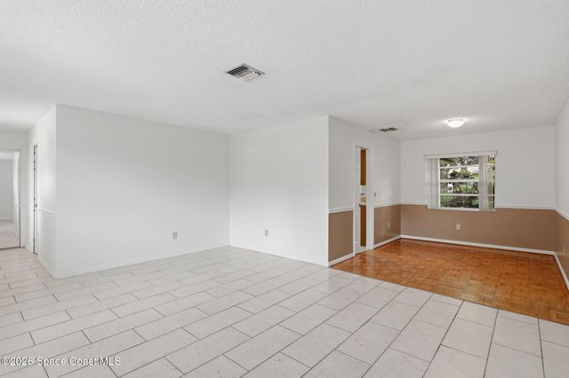 1825 Brookside Street NE, Palm Bay, FL 32907