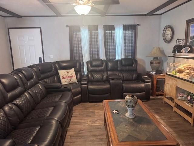 320 County Road 2282, Cleveland, TX 77327