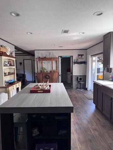 320 County Road 2282, Cleveland, TX 77327