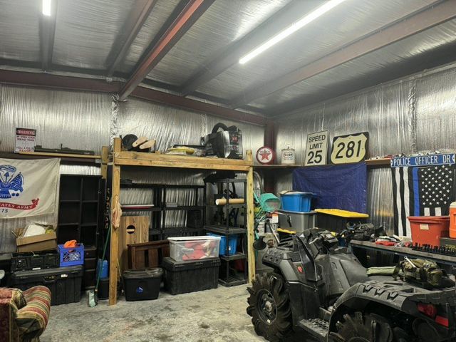 320 County Road 2282, Cleveland, TX 77327