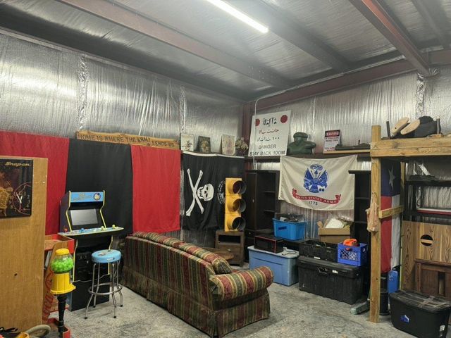 320 County Road 2282, Cleveland, TX 77327