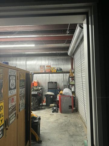 320 County Road 2282, Cleveland, TX 77327