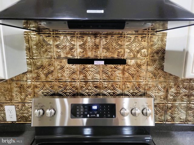 328 OAKDALE RD, Pasadena, MD 21122