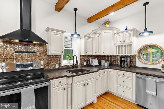 328 OAKDALE RD, Pasadena, MD 21122