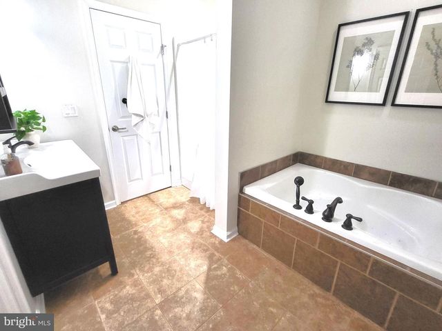 328 OAKDALE RD, Pasadena, MD 21122