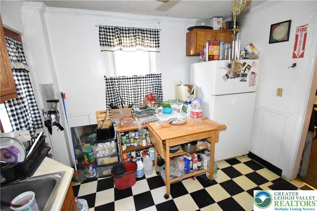 22 Raspberry Street, Easton, PA 18042