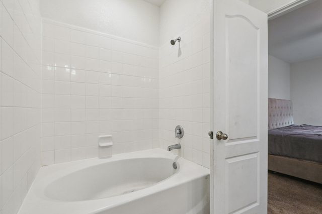 13817 Eleanor Roosevelt ST, Manor, TX 78653