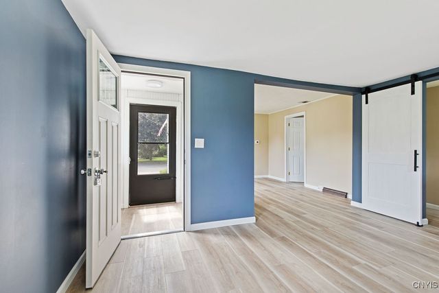 81 East 10th Street, Oswego, NY 13126