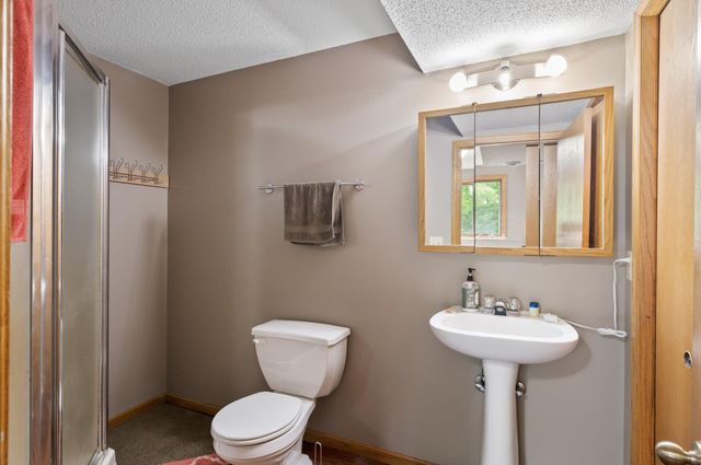 26080 104th Street NW, Livonia Twp, MN 55398