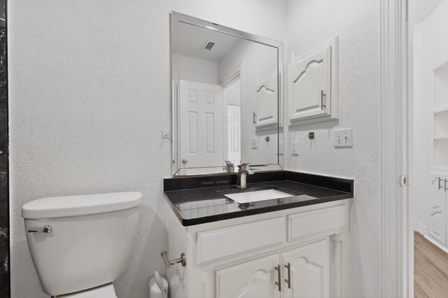 1405 Briar Drive, Bedford, TX 76022