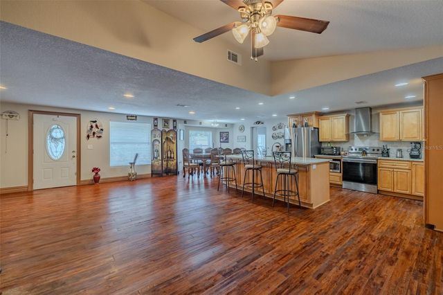 18853 TRACER DRIVE, Lutz, FL 33549