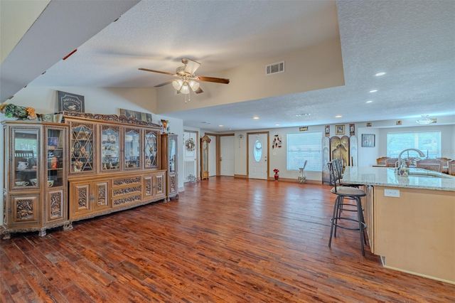 18853 TRACER DRIVE, Lutz, FL 33549