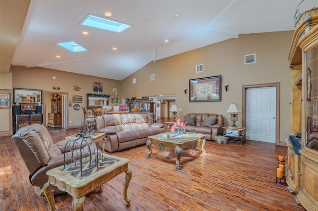 18853 TRACER DRIVE, Lutz, FL 33549