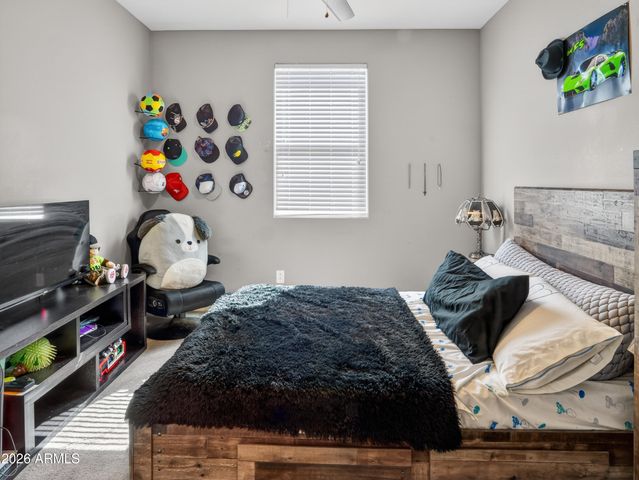 202 E SANTORI Drive, San Tan Valley, AZ 85140