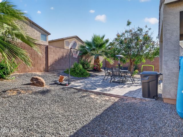 202 E SANTORI Drive, San Tan Valley, AZ 85140