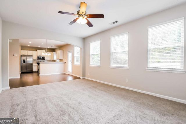 320 Fern Court, Hoschton, GA 30548