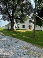 14363 LOCUST LEVEL RD, Greencastle, PA 17225
