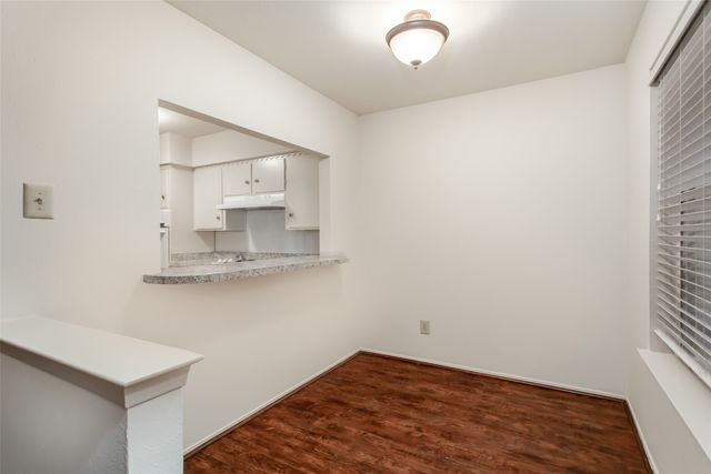 7544 Brentcove Circle, Dallas, TX 75214