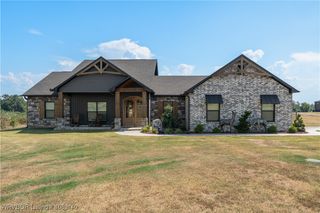 2215 Deepwood Drive, Alma, AR 71921