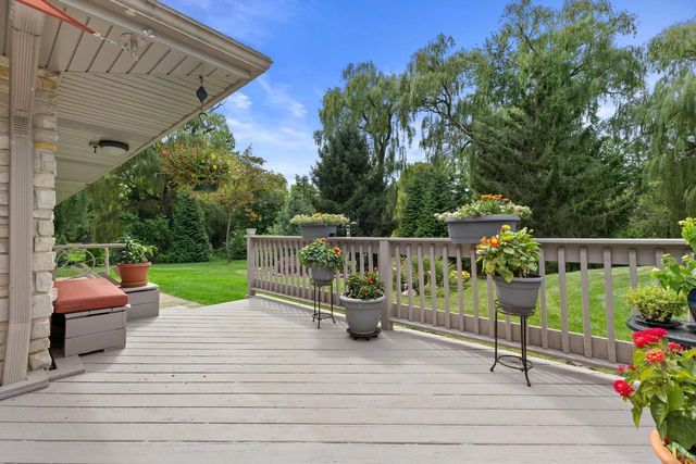 W220N5459 Town Line ROAD, Sussex, WI 53089