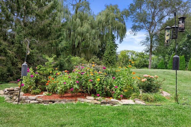 W220N5459 Town Line ROAD, Sussex, WI 53089