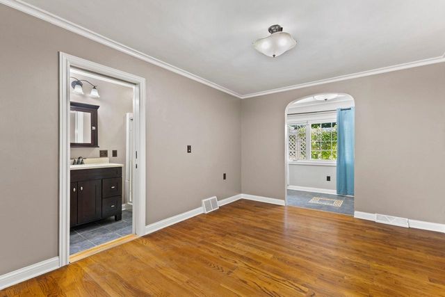 W220N5459 Town Line ROAD, Sussex, WI 53089