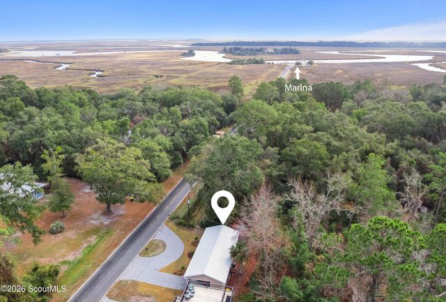 1076 Blue N Hall Road, Darien, GA 31305
