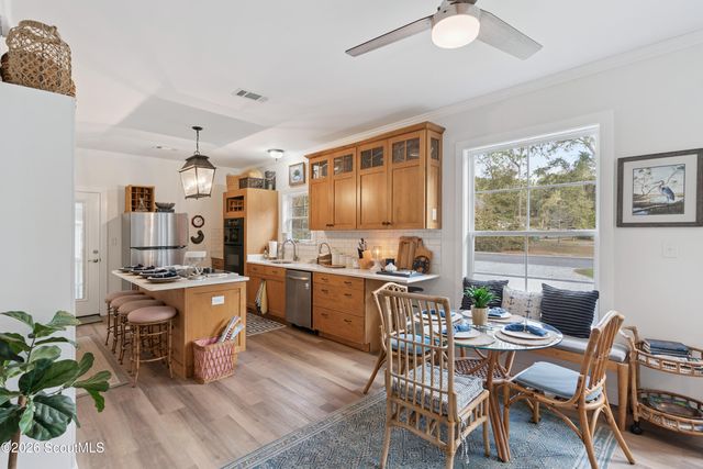 1076 Blue N Hall Road, Darien, GA 31305